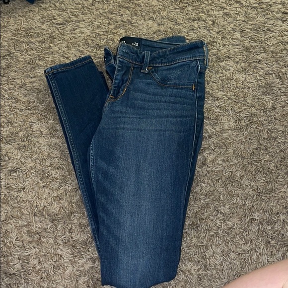 Hollister jeans - Picture 1 of 5